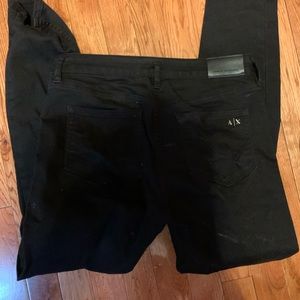 Black ripped skinny jeans